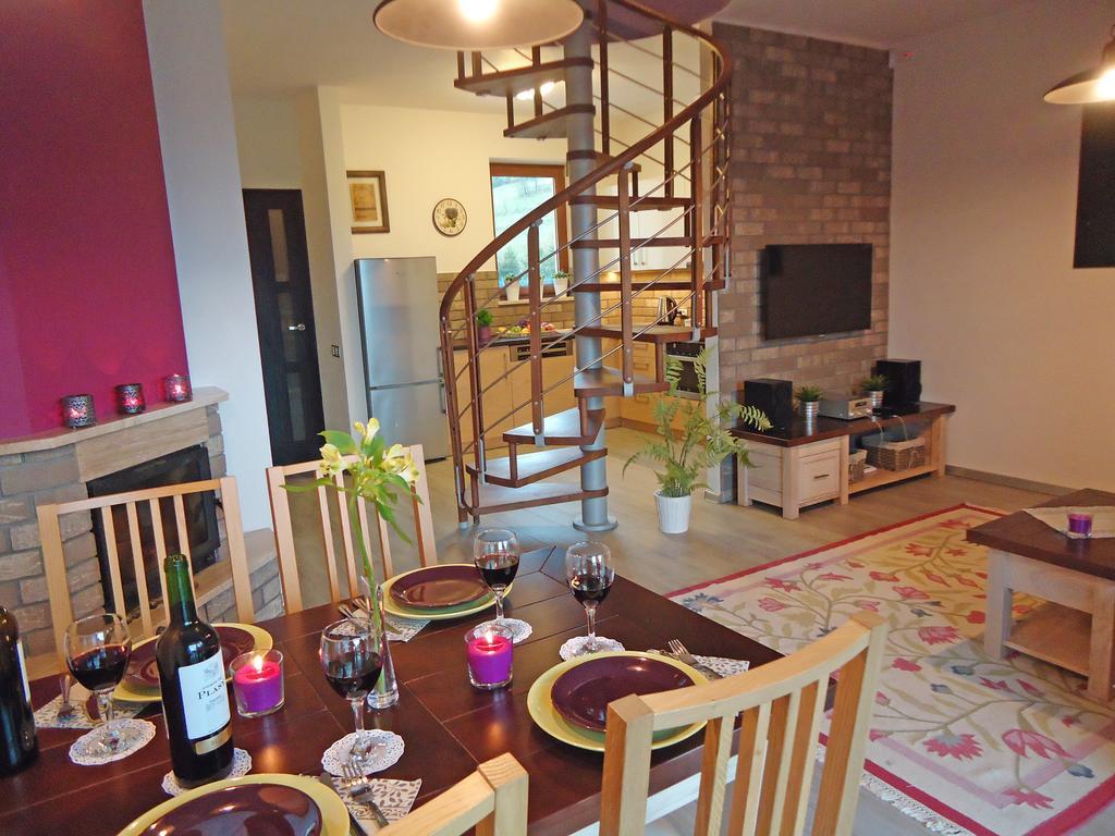 Apartament Szarotka シュツァブニツァ エクステリア 写真